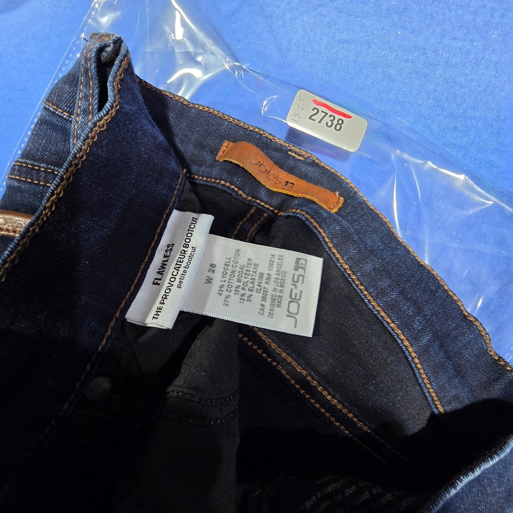 Joes Jeans The Provocateur Petite Bootcut Flawless Dark Wash‎ Denim W26 NWOT - Picture 2 of 8
